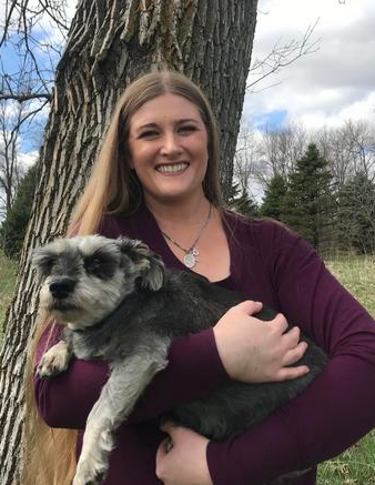 Oakleigh Edeburn, Veterinary Assistant Oakleigh Edeburn, Veterinary Assistant